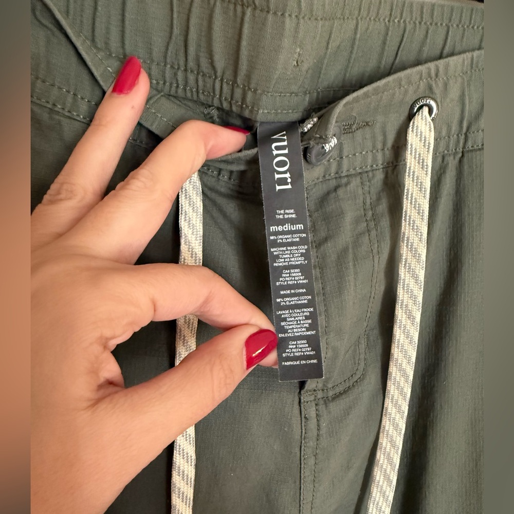 Vouri Womens Ripstop Pant- Medium 

Women's DuraTerra™ Pants